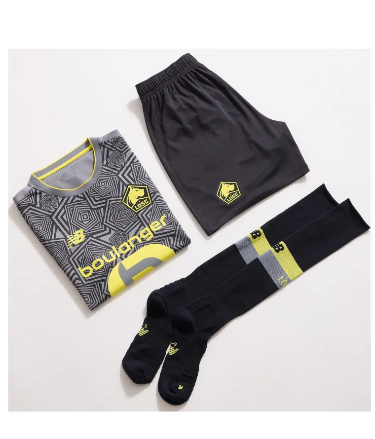 Visuel Short third adulte 24/25