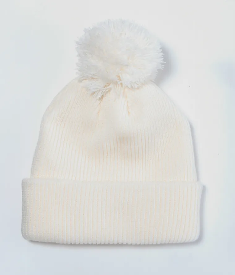 Visuel BONNET BLANC POMPON